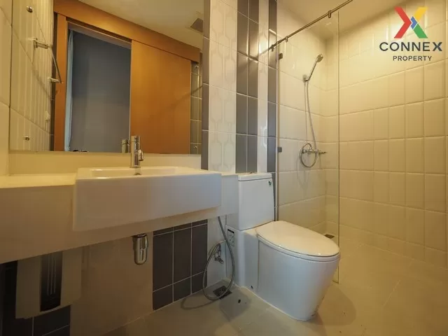 FOR RENT condo , Circle Condominium , high floor , MRT-Phetchabur